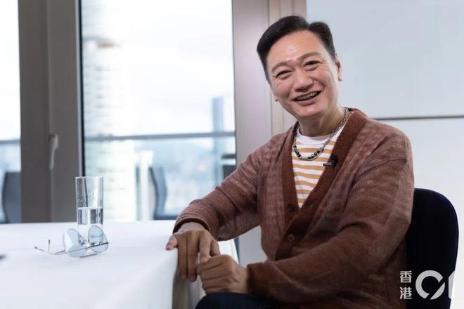 家拍戏不介意被嘲五音不全：我不觉得前TVB男星自爆因一个原因拒返娘(图3)